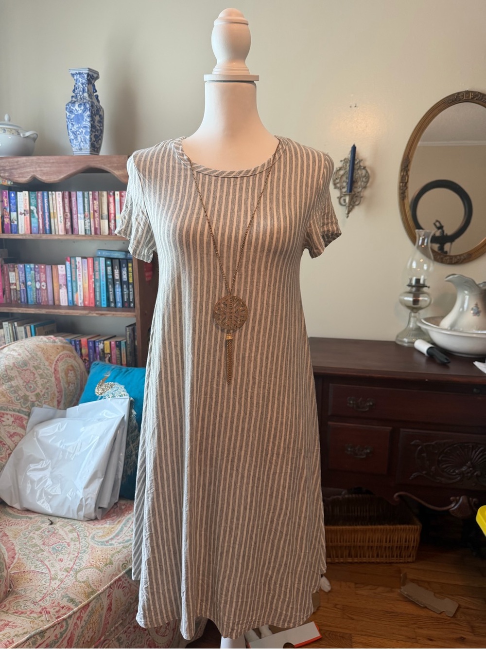 Casual Striped Asymmetrical Midi Dress in Beige and White